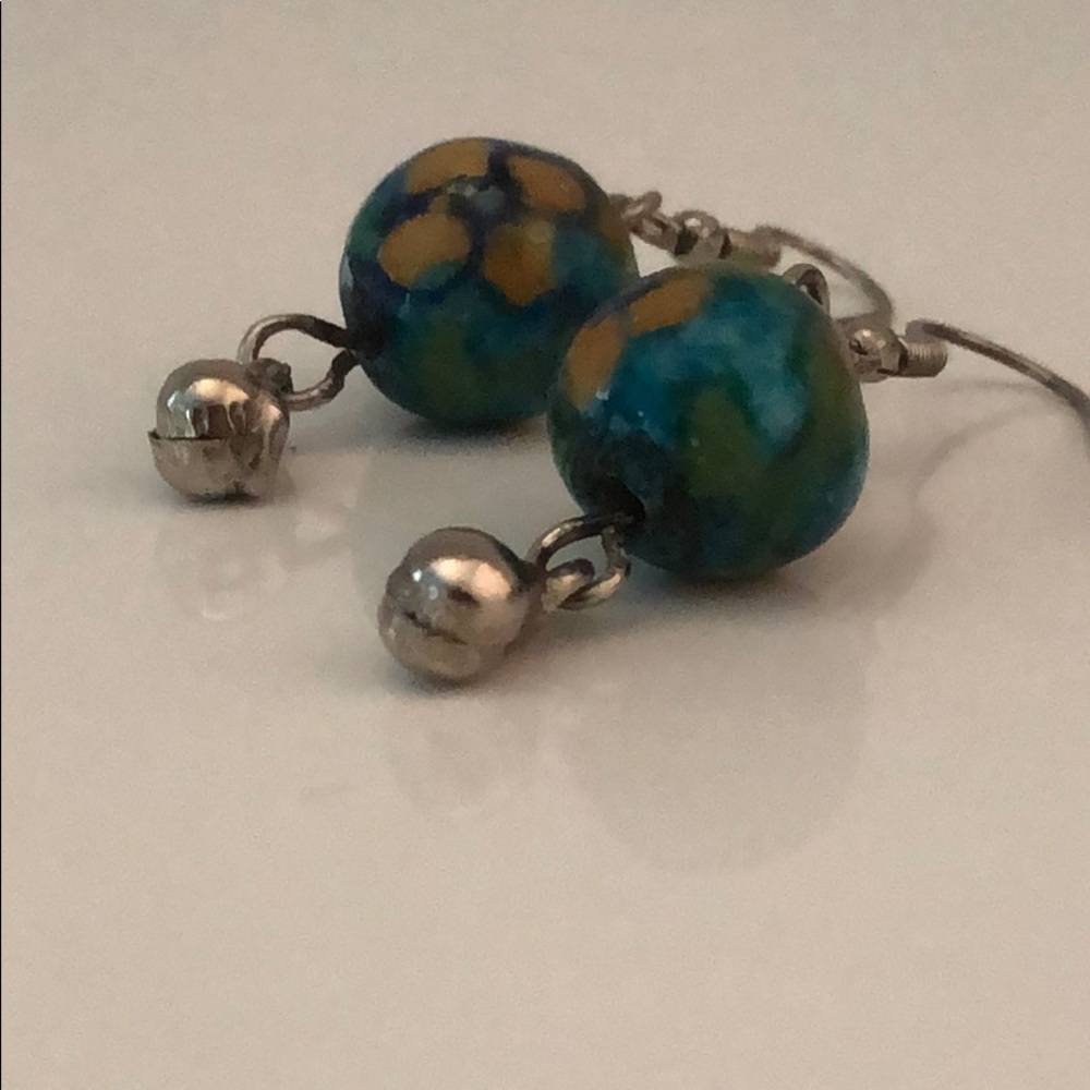 VINTAGE HAND PAINTED FLOWERS ON BALLS W/SILVER - Picture 6 of 8